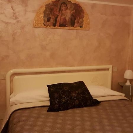 La Casetta Dei Desideri Poggio Bustone Екстер'єр фото