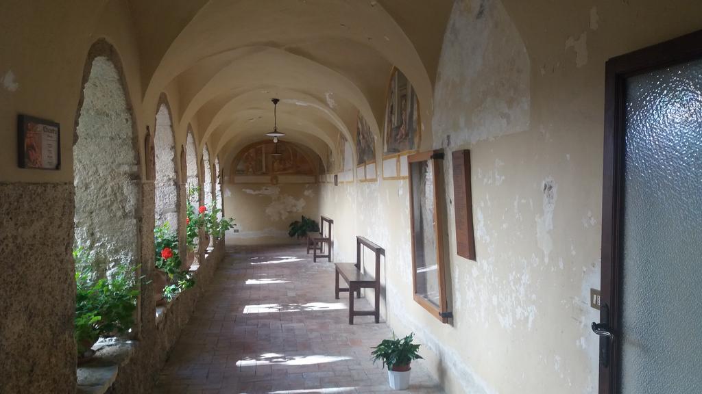 La Casetta Dei Desideri Poggio Bustone Екстер'єр фото