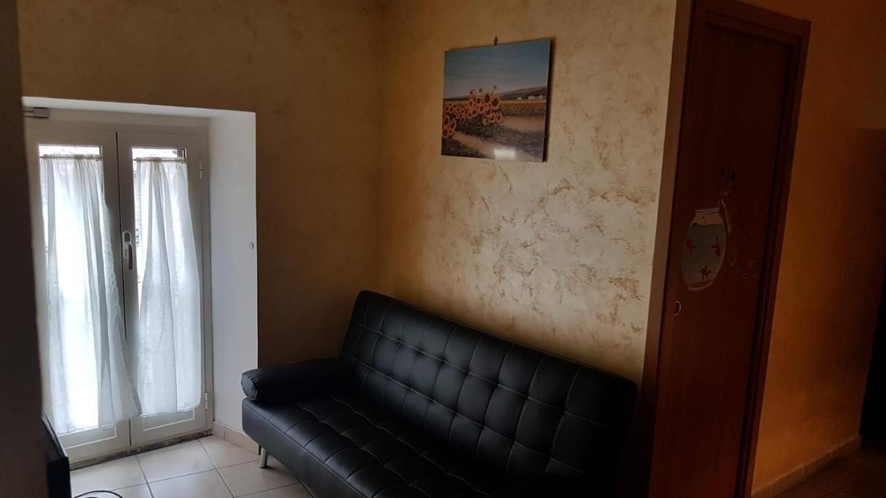 La Casetta Dei Desideri Poggio Bustone Екстер'єр фото
